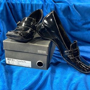 Kenneth Cole Young Face PU shoes in black